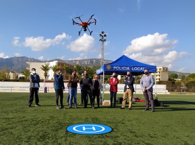 El dron adquirit, volant