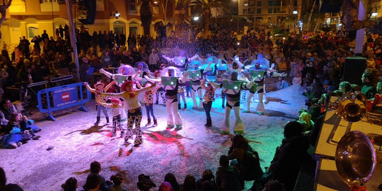 Actuació dels participants de la Rua