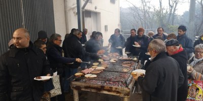 Preparació de l'esmorzar popular