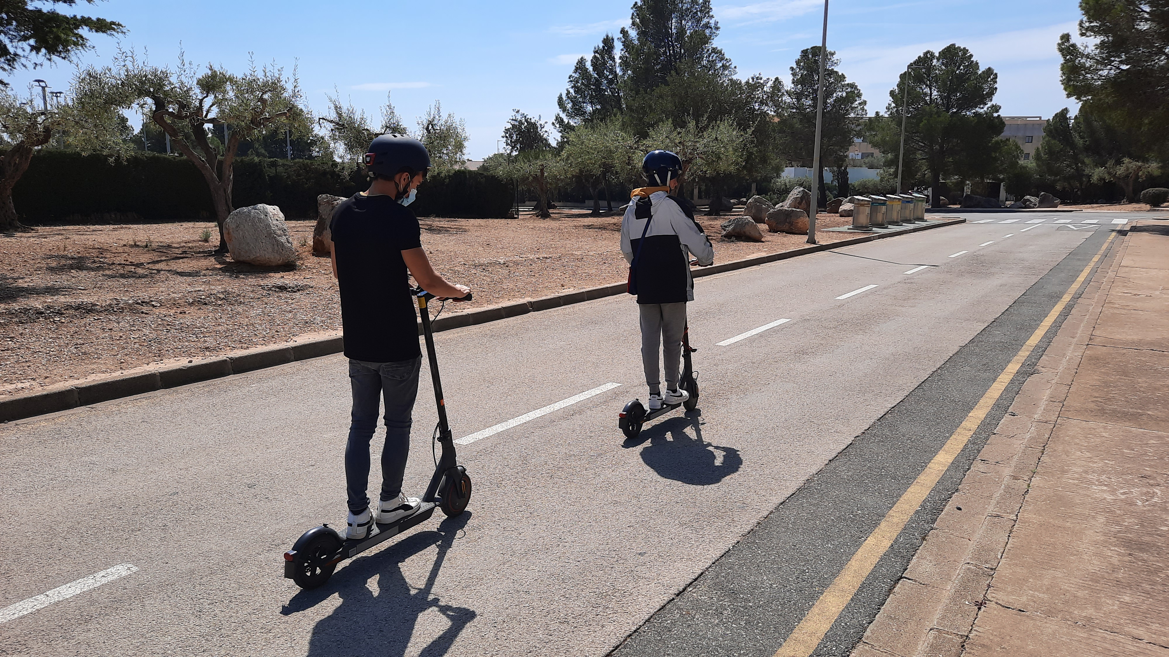 Ja està en vigor la nova ordenança que regula la circulació dels patinets i bicicletes elèctriques a Vandellòs i l’Hospitalet de l’Infant