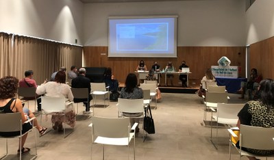 La roda de premsa i la reunió prèvia del Consell Consultiu de Turisme ha tingut lloc a la Casa de Cultura Blanca d'Anjou