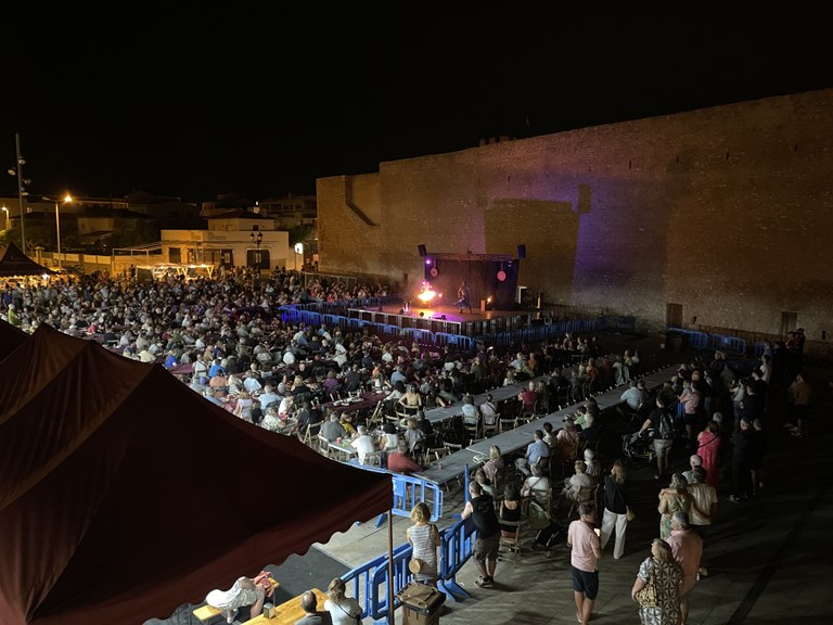 Imatge d'arxiu del sopar medieval