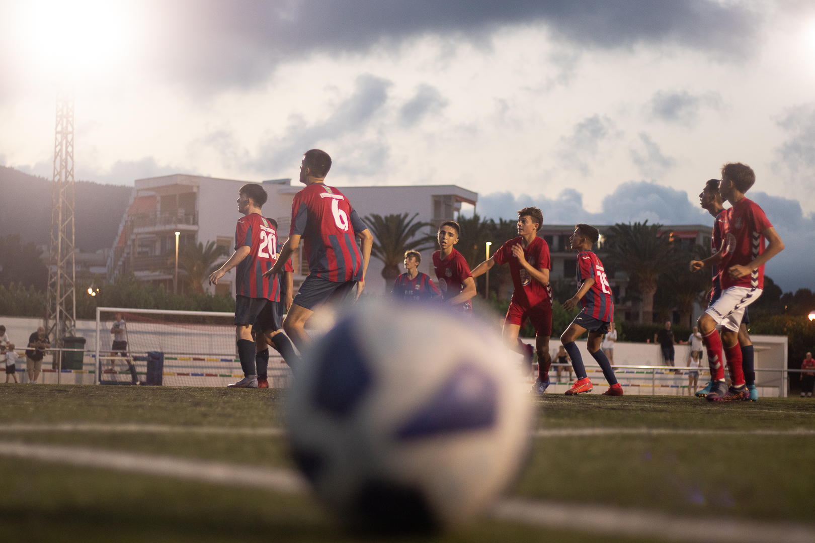 L’Hospitalet Football Cup aplegarà uns 300 esportistes aquest cap de setmana