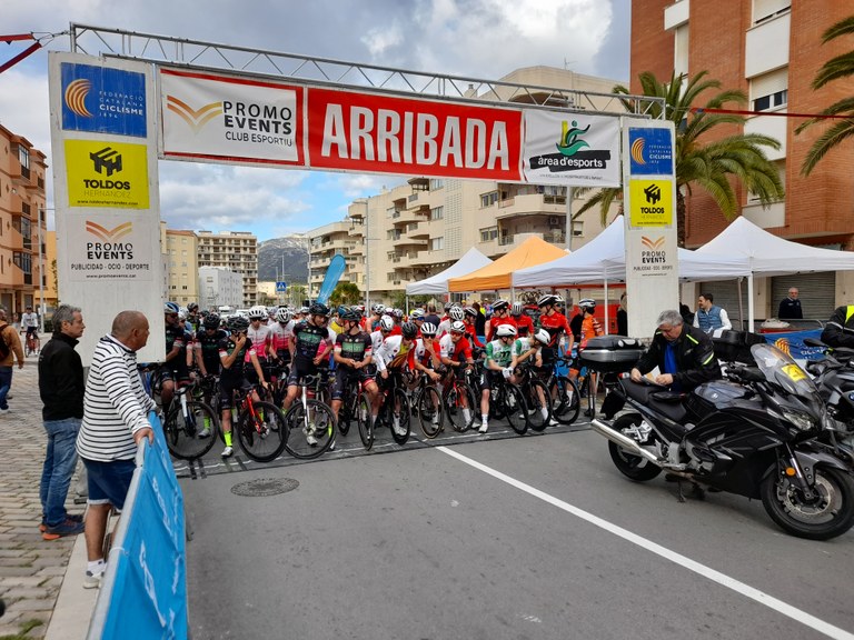 El punt de sortida i arribada va ser la Via Augusta