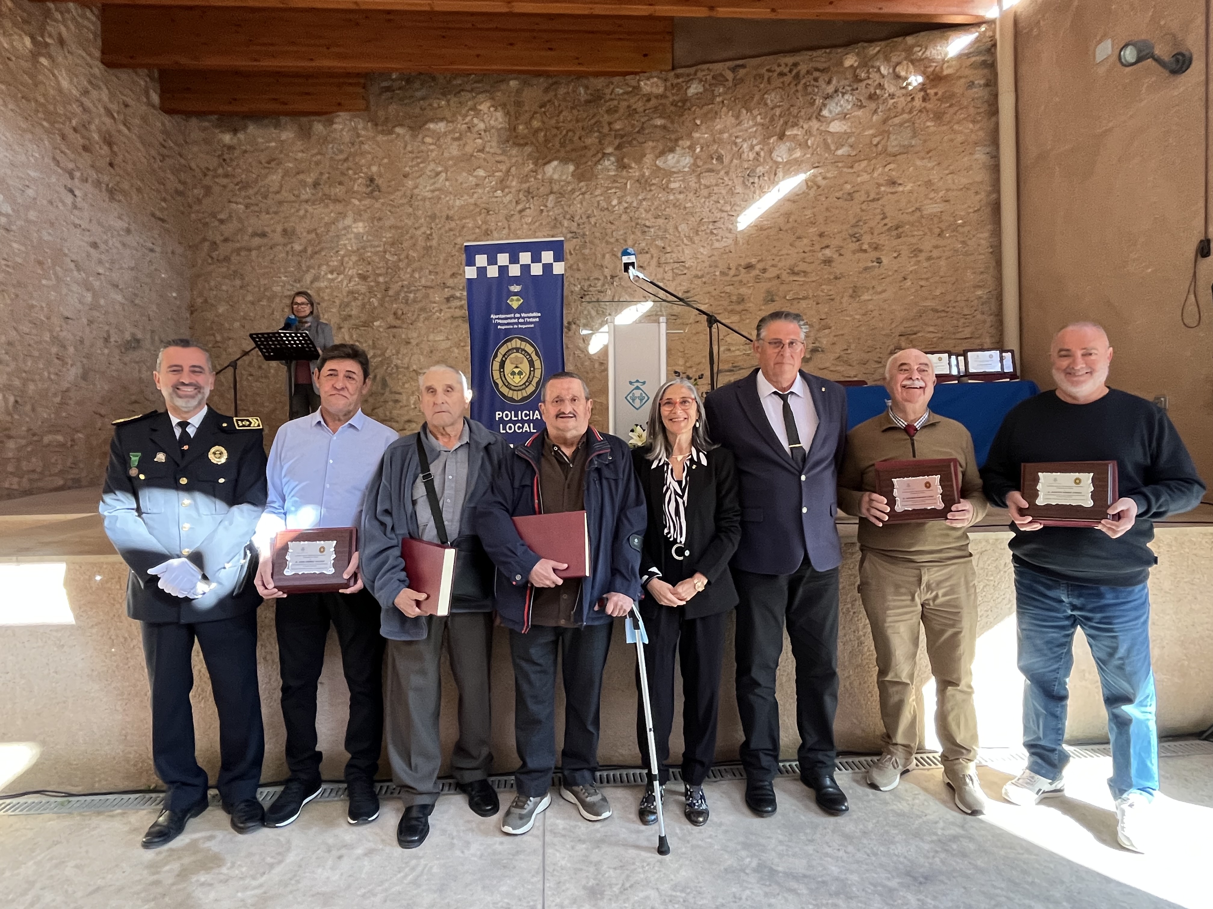 Els agents jubilats que han estat homenatjats