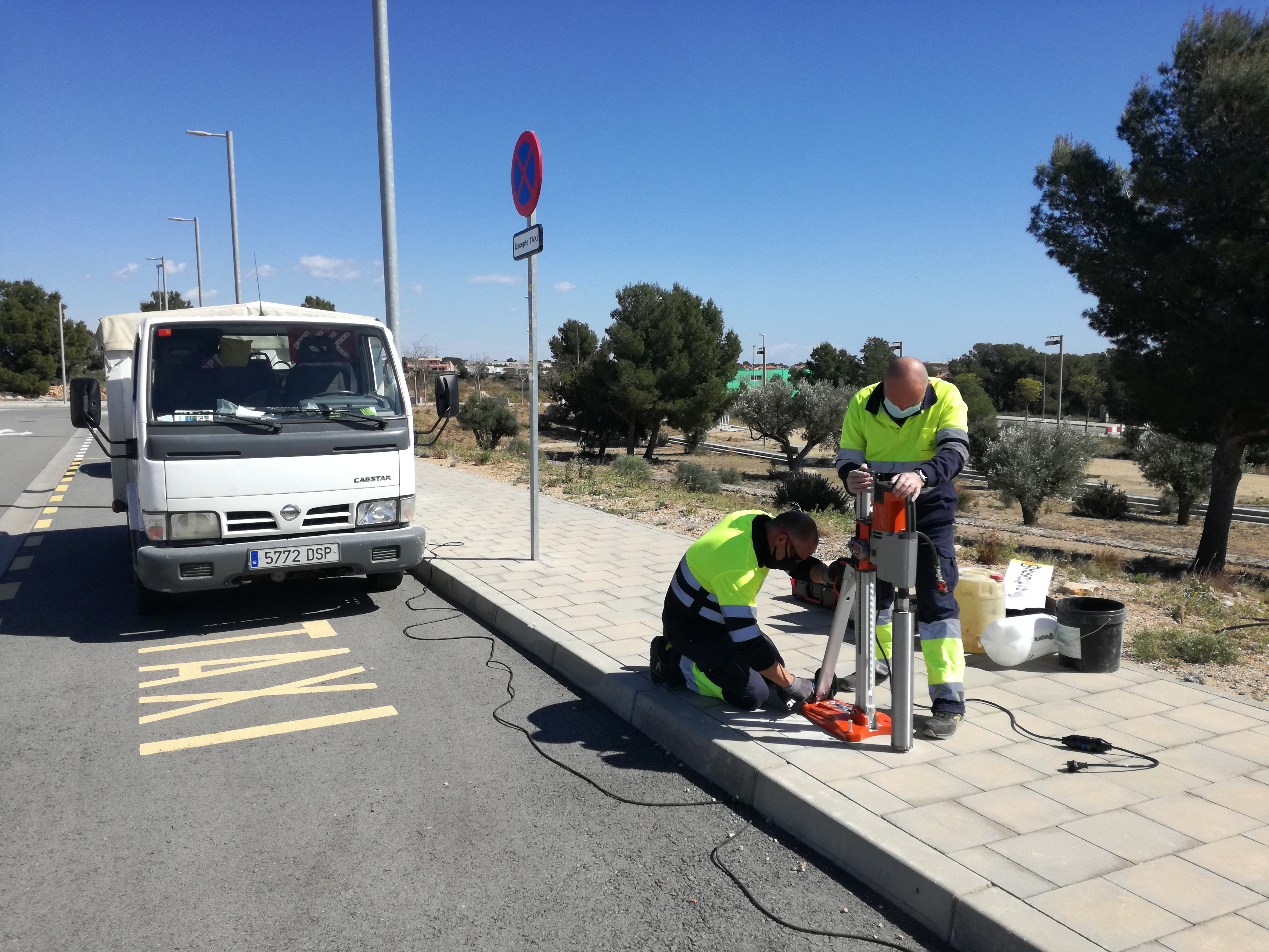 Noves plaques als carrers de l’Hospitalet de l’Infant i dels polígons