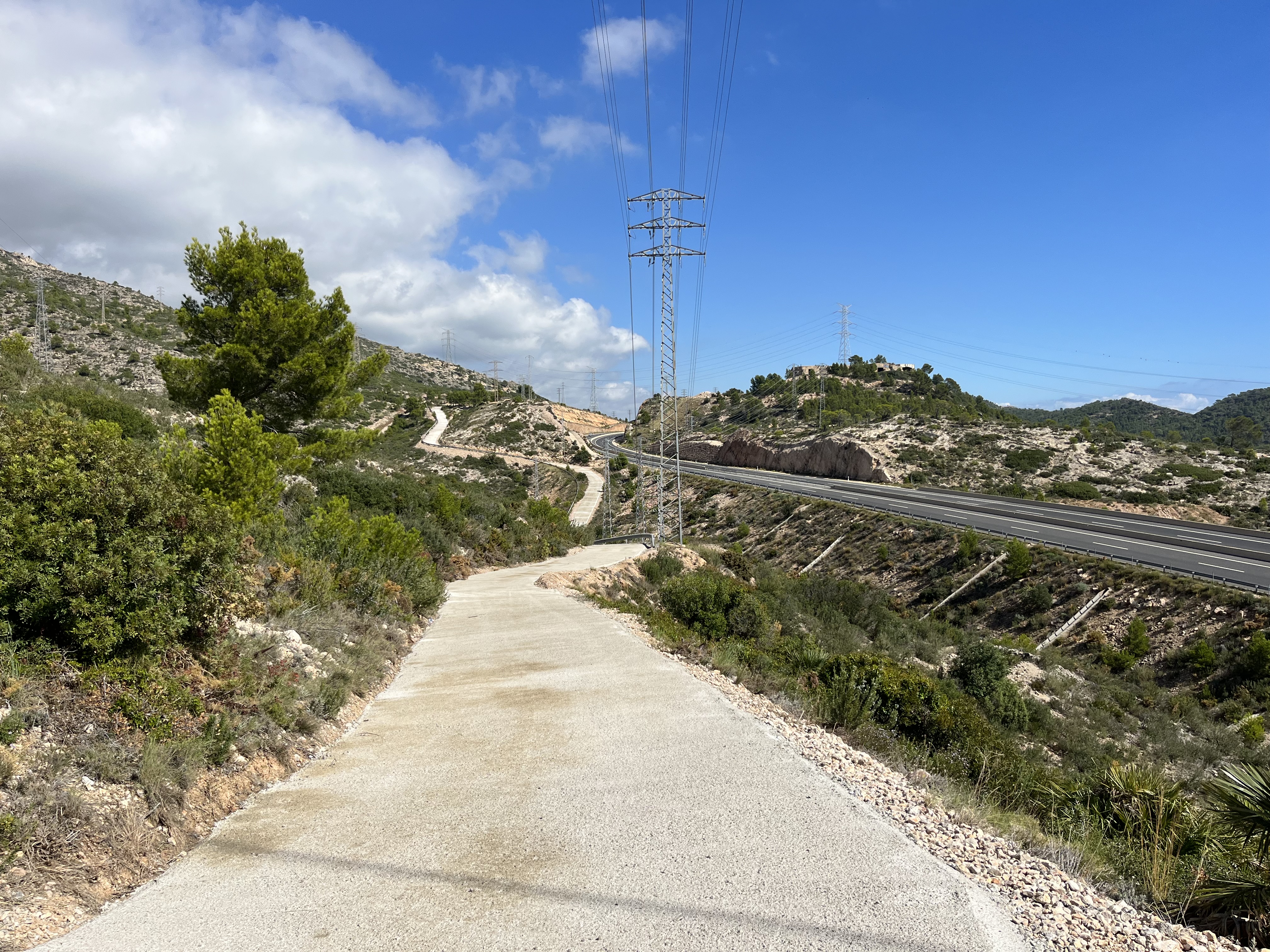 S’ha arranjat el camí del Racó del Marfull a la Porrassa de l’Hospitalet de l’Infant