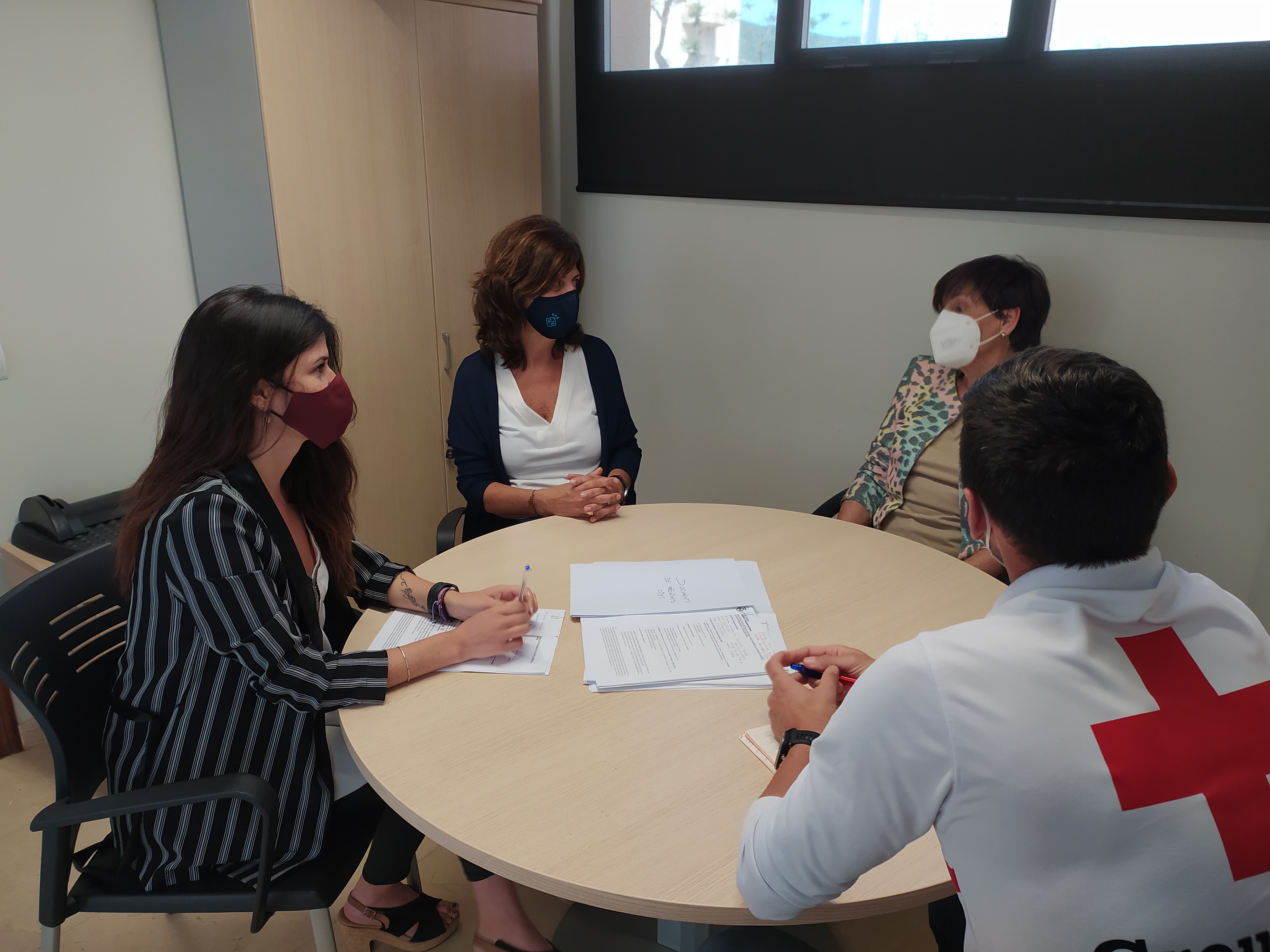 Reunió dels representants de l'Ajuntament i de la Creu Roja