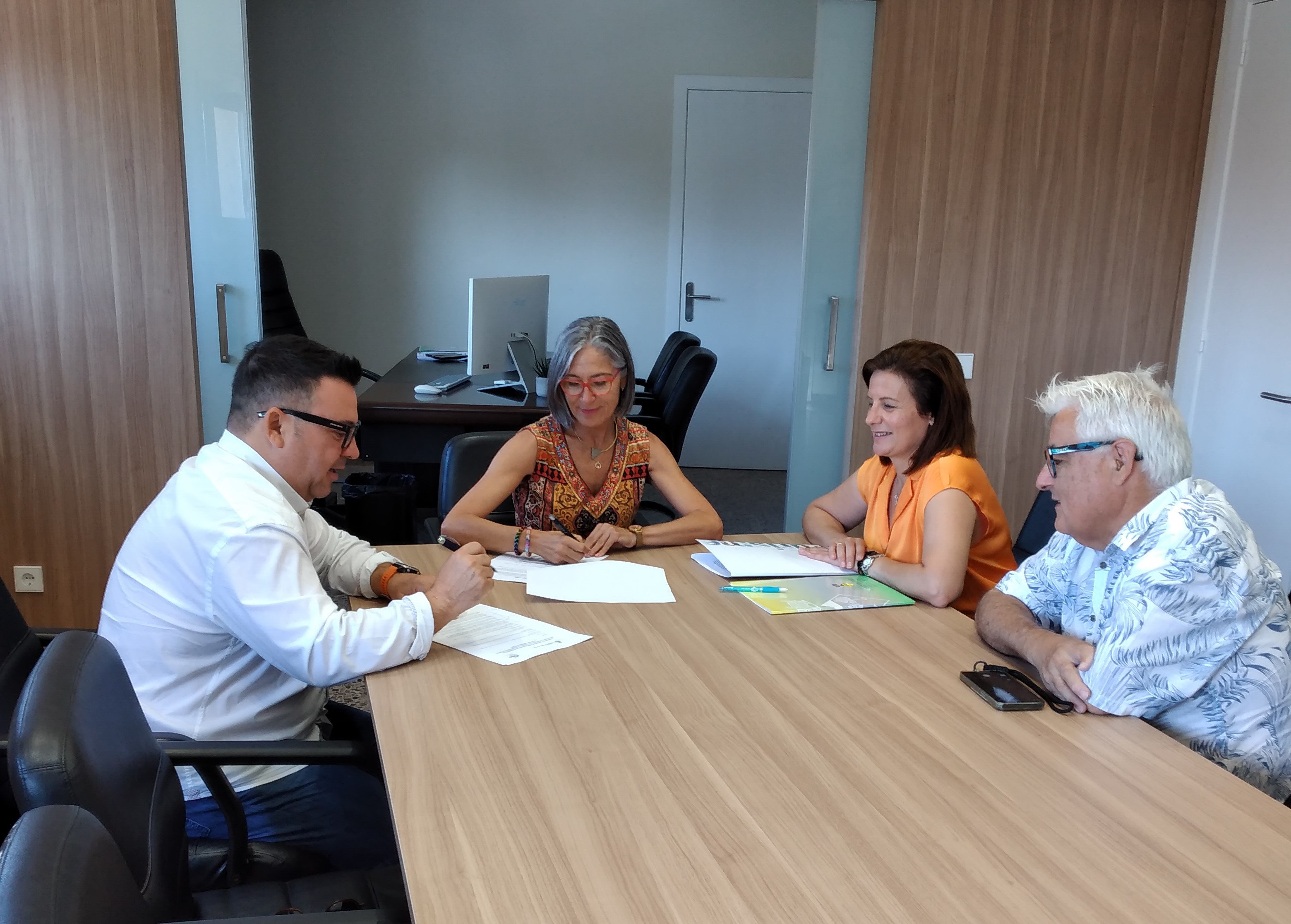 Vandellòs i l’Hospitalet de l’Infant renova el conveni de col·laboració amb l’Estació Nàutica Costa Daurada i Terres de l’Ebre