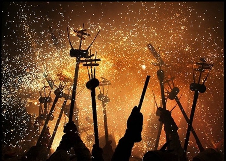 Trobada de les Colles de Diables